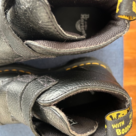 Dr Martens Devon Flower buckle booties -Never Worn - Picture 6 of 7